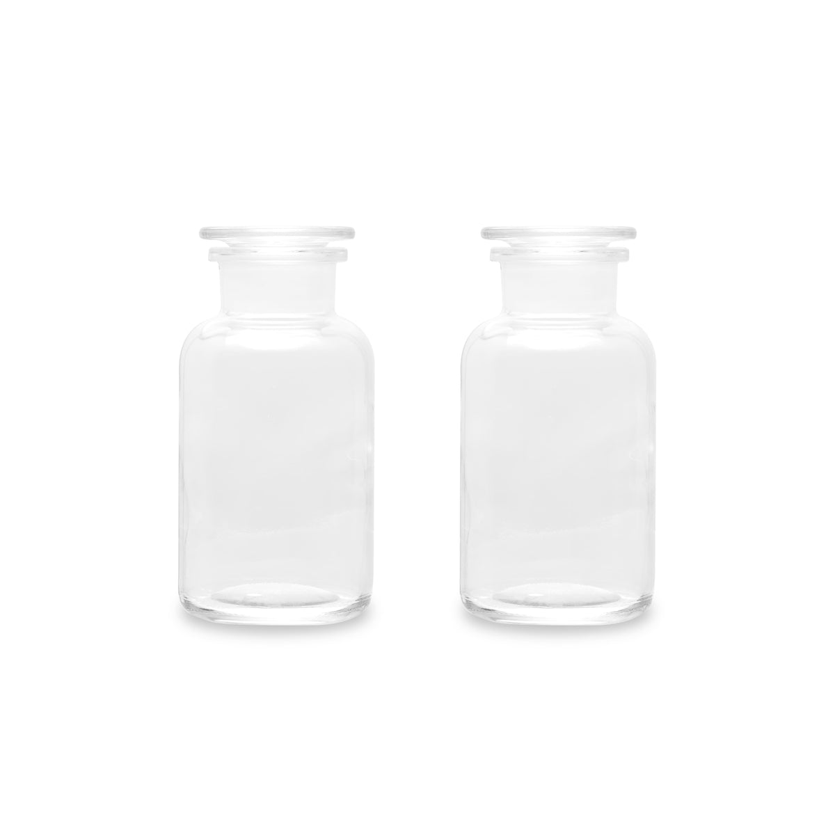 Frontansicht der Apothekerflaschen mit Glasstopfen in der Grösse Mittel von Trendglas Jena